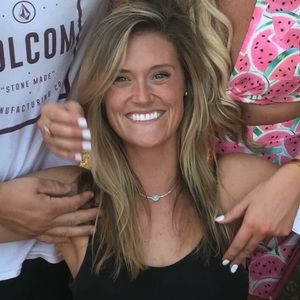 Meet your Posher, Kendra